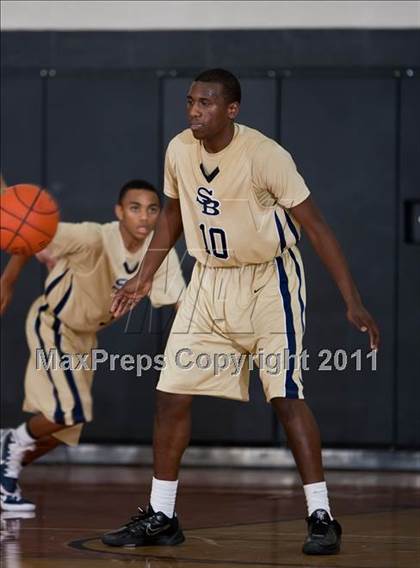 Thumbnail 3 in College Park vs. Second Baptist (McDonald's Texas Invitational) photogallery.