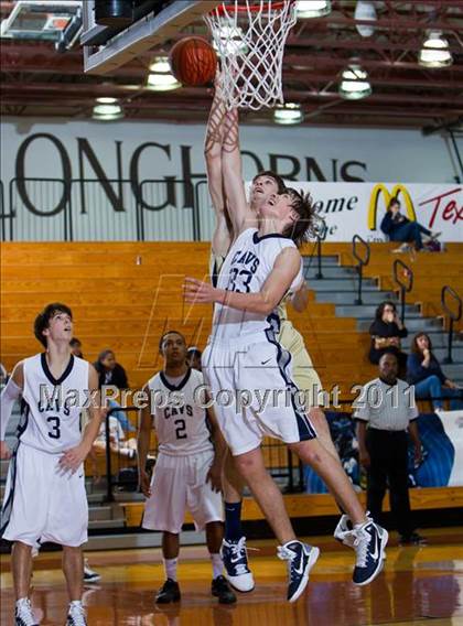 Thumbnail 2 in College Park vs. Second Baptist (McDonald's Texas Invitational) photogallery.