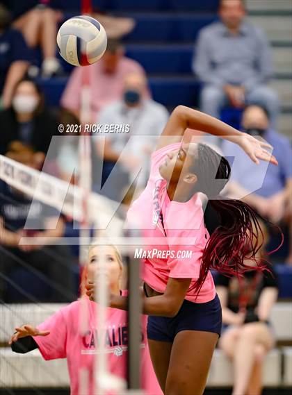 Thumbnail 2 in College Park vs Grand Oaks photogallery.