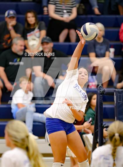 Thumbnail 1 in College Park vs Grand Oaks photogallery.