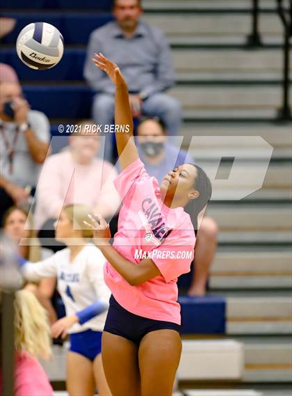 Thumbnail 1 in College Park vs Grand Oaks photogallery.