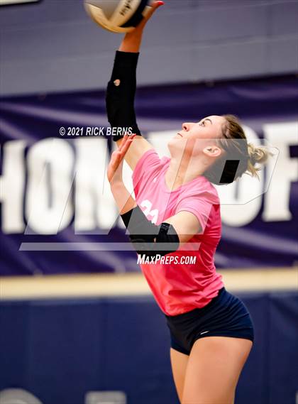 Thumbnail 1 in College Park vs Grand Oaks photogallery.