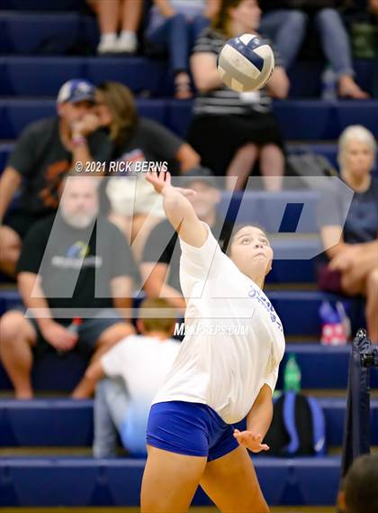 Thumbnail 1 in College Park vs Grand Oaks photogallery.
