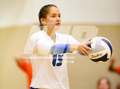 Thumbnail 2 in College Park vs Grand Oaks photogallery.