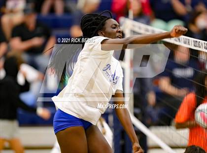 Thumbnail 1 in College Park vs Grand Oaks photogallery.