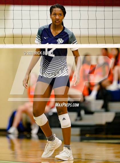 Thumbnail 2 in College Park vs Grand Oaks photogallery.