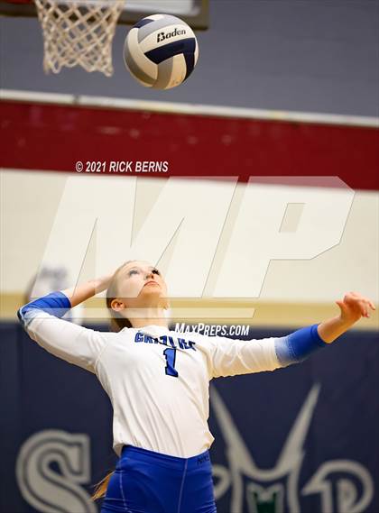 Thumbnail 3 in College Park vs Grand Oaks photogallery.