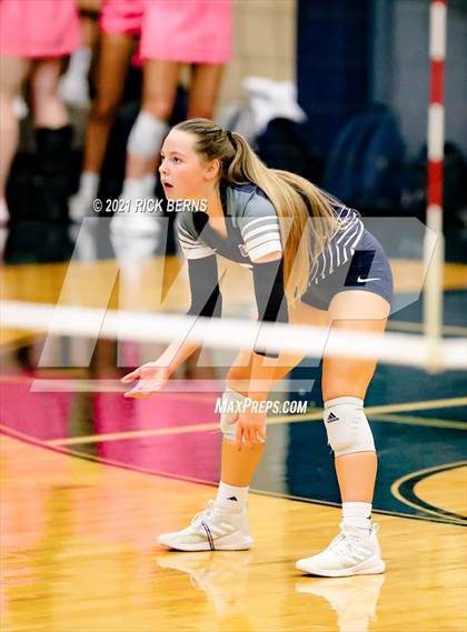 Thumbnail 3 in College Park vs Grand Oaks photogallery.