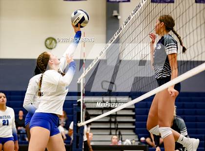 Thumbnail 2 in College Park vs Grand Oaks photogallery.