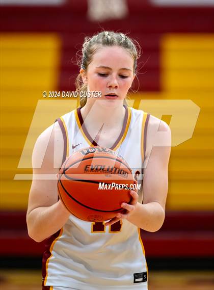 Thumbnail 2 in Justice @ Oakton (Cougar Holiday Classic) photogallery.