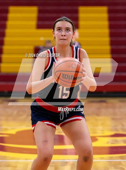 Thumbnail 3 in Justice @ Oakton (Cougar Holiday Classic) photogallery.