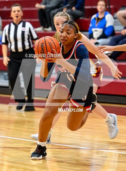 Thumbnail 3 in Justice @ Oakton (Cougar Holiday Classic) photogallery.