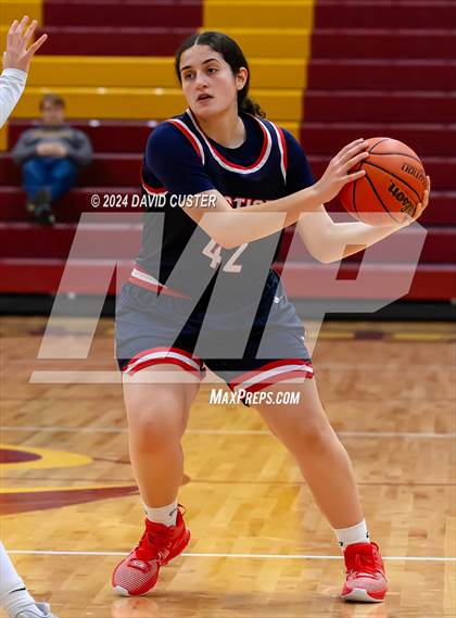 Thumbnail 2 in Justice @ Oakton (Cougar Holiday Classic) photogallery.