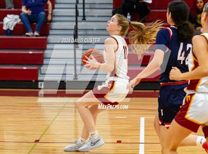 Thumbnail 2 in Justice @ Oakton (Cougar Holiday Classic) photogallery.