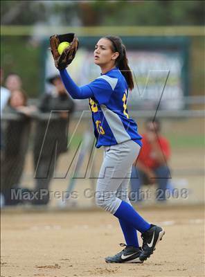 Thumbnail 2 in Brawley vs. Santana (CIF SDS D3 Final) photogallery.