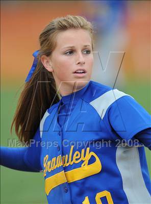 Thumbnail 3 in Brawley vs. Santana (CIF SDS D3 Final) photogallery.