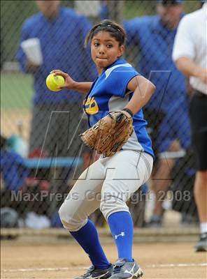 Thumbnail 1 in Brawley vs. Santana (CIF SDS D3 Final) photogallery.
