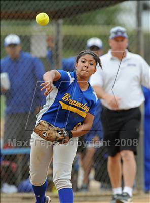 Thumbnail 2 in Brawley vs. Santana (CIF SDS D3 Final) photogallery.