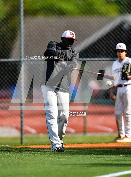 Thumbnail 1 in Porter-Gaud @ Pinewood Prep photogallery.