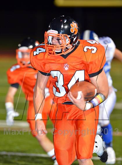 Thumbnail 2 in Ludlowe @ Ridgefield photogallery.