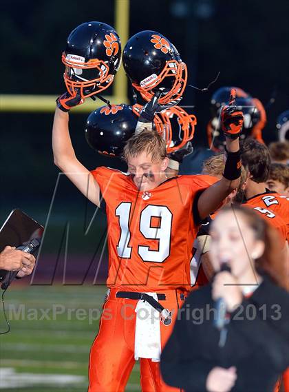 Thumbnail 1 in Ludlowe @ Ridgefield photogallery.