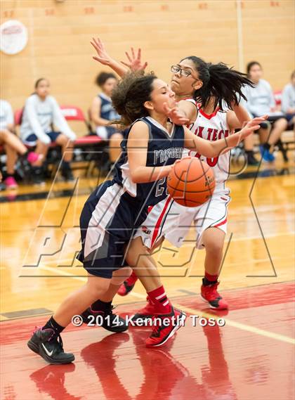 Thumbnail 2 in Providence Catholic @ Fox Tech photogallery.