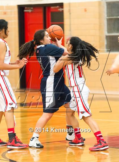 Thumbnail 1 in Providence Catholic @ Fox Tech photogallery.