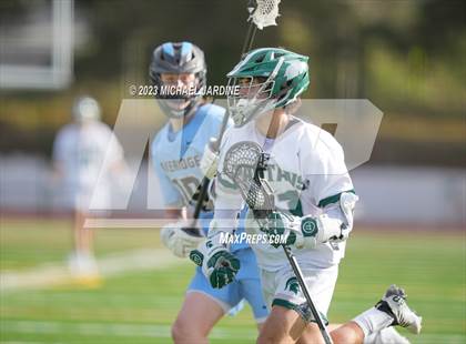 Thumbnail 1 in Skyline (WA) vs Lakeridge (OR) photogallery.