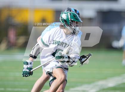Thumbnail 3 in Skyline (WA) vs Lakeridge (OR) photogallery.