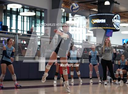 Thumbnail 3 in Lexington vs. Bryan (Legends Invitational) photogallery.