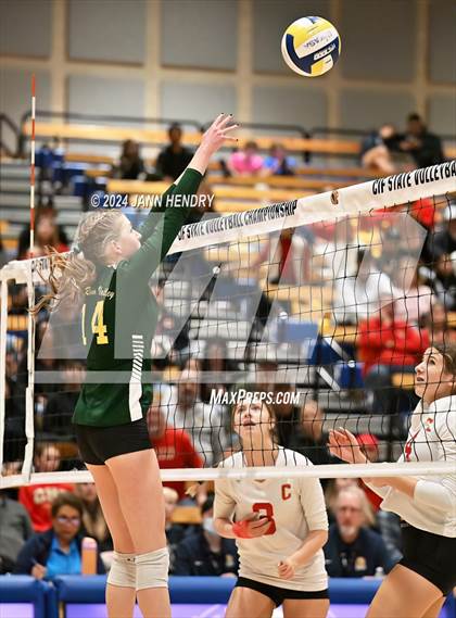 Thumbnail 2 in San Ramon Valley vs Centennial (CIF Division 2 Final) photogallery.