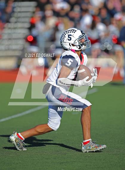 Thumbnail 3 in Justin-Siena @ Salesian College Preparatory (CIF NCS D6 Final) photogallery.