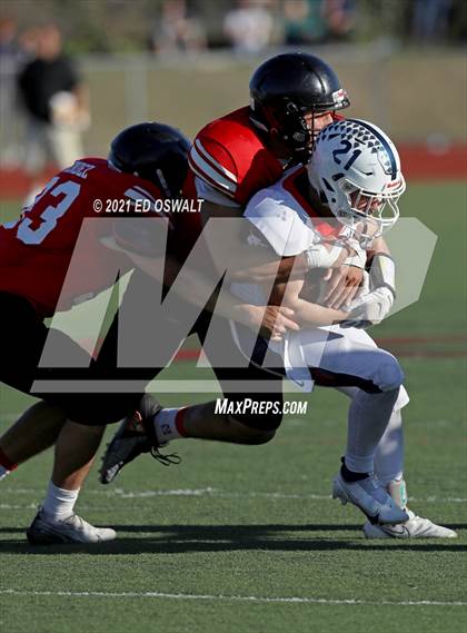 Thumbnail 3 in Justin-Siena @ Salesian College Preparatory (CIF NCS D6 Final) photogallery.