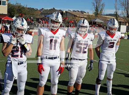 Thumbnail 2 in Justin-Siena @ Salesian College Preparatory (CIF NCS D6 Final) photogallery.