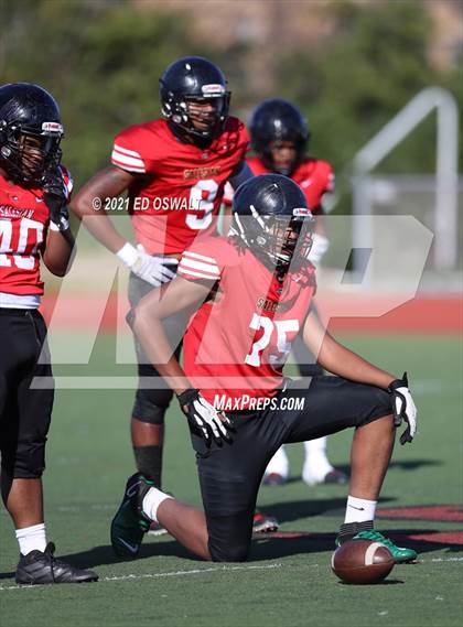 Thumbnail 2 in Justin-Siena @ Salesian College Preparatory (CIF NCS D6 Final) photogallery.