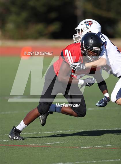 Thumbnail 3 in Justin-Siena @ Salesian College Preparatory (CIF NCS D6 Final) photogallery.