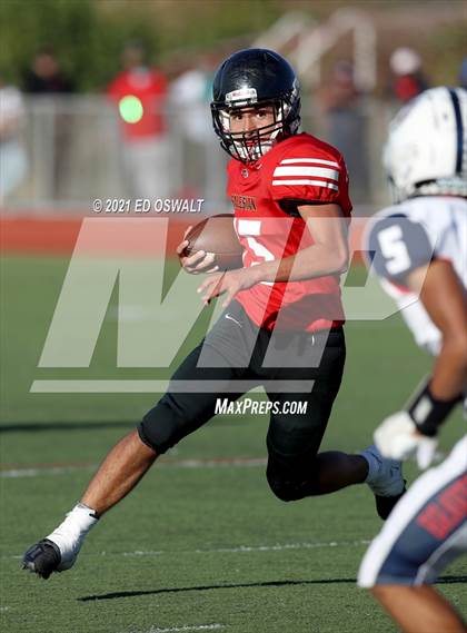 Thumbnail 3 in Justin-Siena @ Salesian College Preparatory (CIF NCS D6 Final) photogallery.