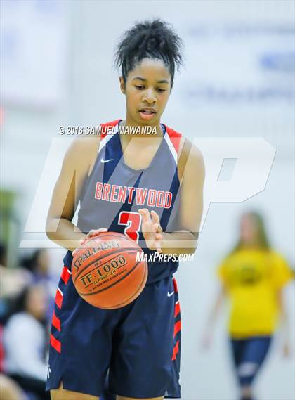 Thumbnail 2 in Brentwood School vs Ventura (Brentwood New Years Tournament) photogallery.