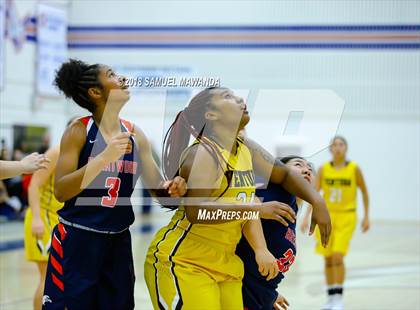 Thumbnail 2 in Brentwood School vs Ventura (Brentwood New Years Tournament) photogallery.