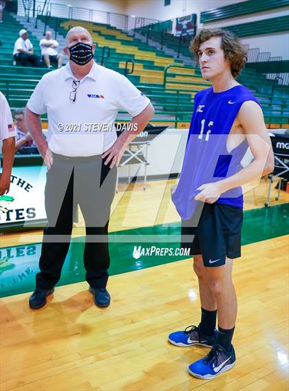 Thumbnail 2 in American Leadership Academy vs. Northwest Christian (AIA 4A Finals)  photogallery.