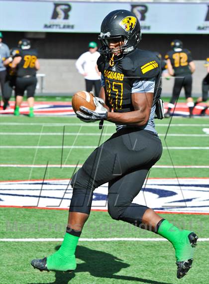 Thumbnail 3 in Queen Creek vs. Saguaro (AIA D3 Final) photogallery.