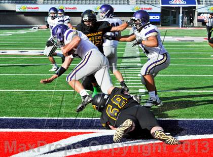 Thumbnail 1 in Queen Creek vs. Saguaro (AIA D3 Final) photogallery.