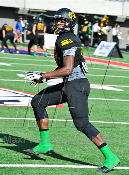 Thumbnail 2 in Queen Creek vs. Saguaro (AIA D3 Final) photogallery.