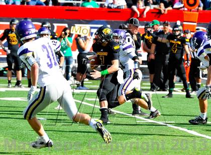 Thumbnail 3 in Queen Creek vs. Saguaro (AIA D3 Final) photogallery.