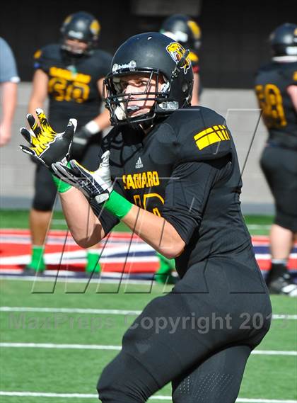 Thumbnail 3 in Queen Creek vs. Saguaro (AIA D3 Final) photogallery.
