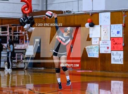 Thumbnail 1 in Clairemont @ Hoover photogallery.