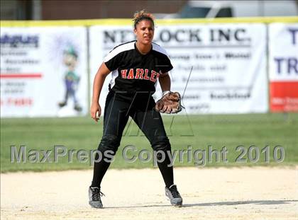 Thumbnail 3 in Boylan vs. Harlem (Class 4A Regional Semifinal) photogallery.
