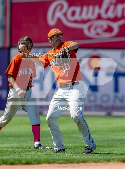 Thumbnail 2 in Peyton vs. Wiggins (CHSAA 2A Semifinal) photogallery.