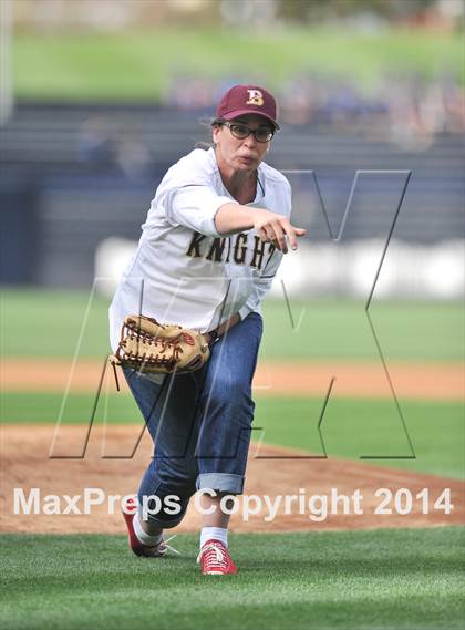 Thumbnail 2 in Santa Fe Christian Vs Bishop's (Petco Park) photogallery.