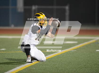 Thumbnail 3 in Mission Bay @ Clairemont photogallery.